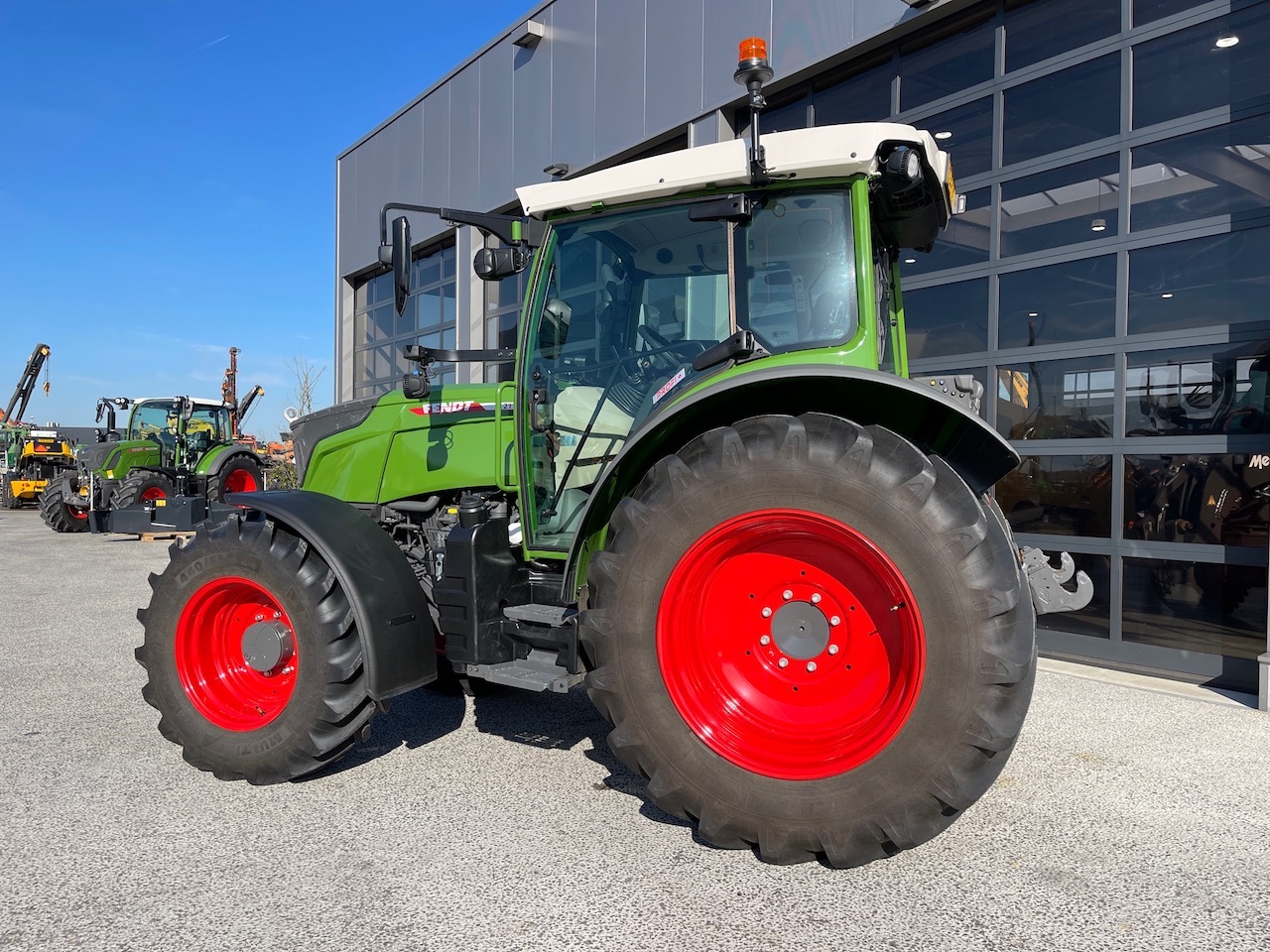 Fendt 211s Vario Profi + met RTK/GPS 2022