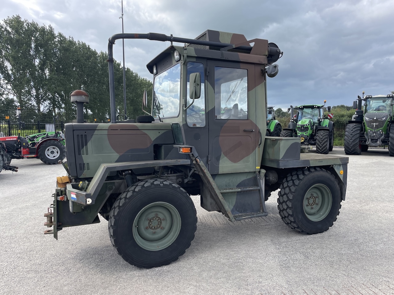 Mercedes Benz MB Trac 440 1990